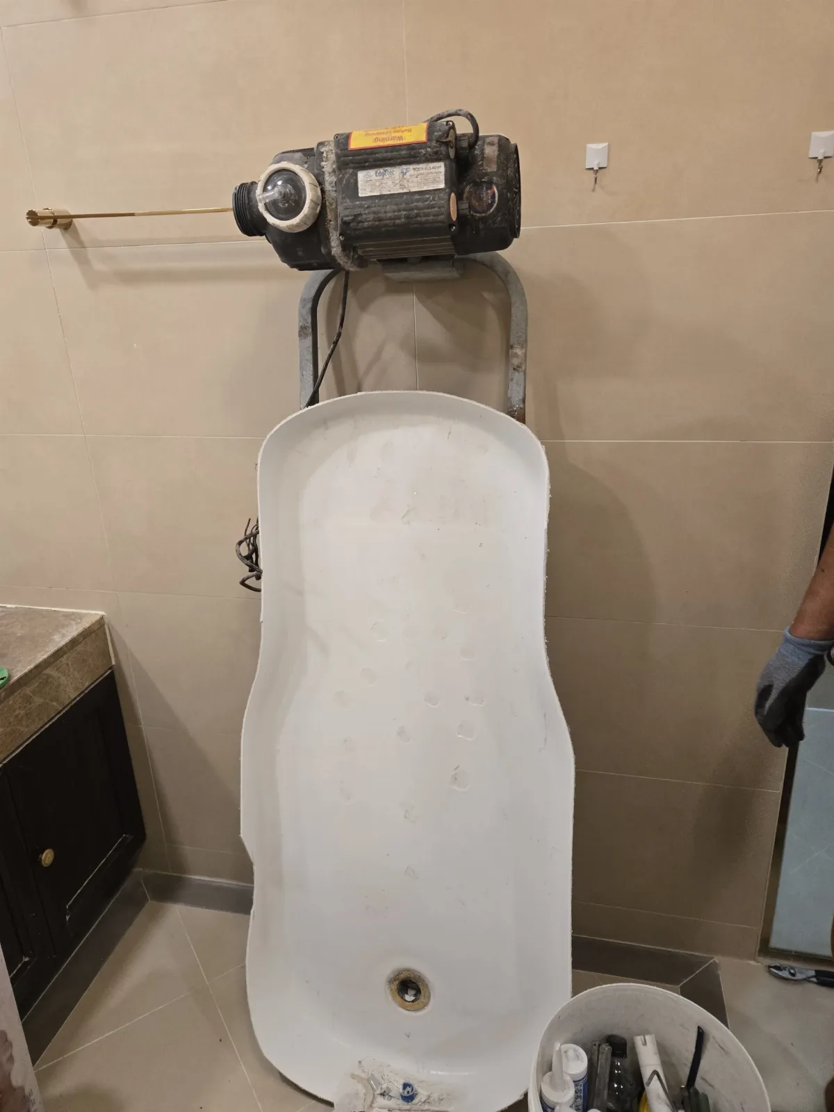 월풀욕조 철거 하부 모터 일산 위시티자이